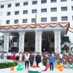 एसजीआरआर विश्वविद्यालय तिरंगे के रंग में रंगा    जोश और जज्बे के साथ मनाया गया 80वां स्वतंत्रता दिवस