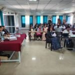 बदलते शैक्षिक परिदृश्य में सकारात्मक दृष्टिकोण और नवाचार के साथ कार्य करें अधिकारी: अपर निदेशक गढ़वाल